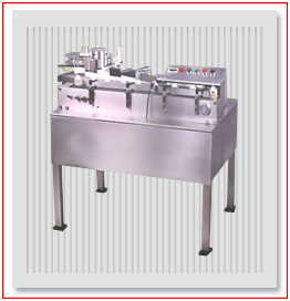 Semi Automatic Labeling Machine / Semi Automatic Labeler Machine